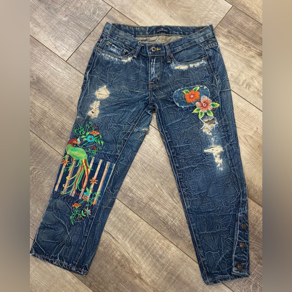 Floral People 4 Peace Embroidered Distressed Cropped Jeans SZ 4 Y2K